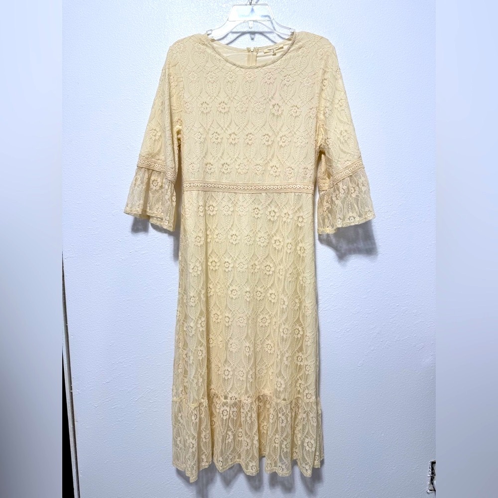 Tea n Rose Cream Floral Lace Dress